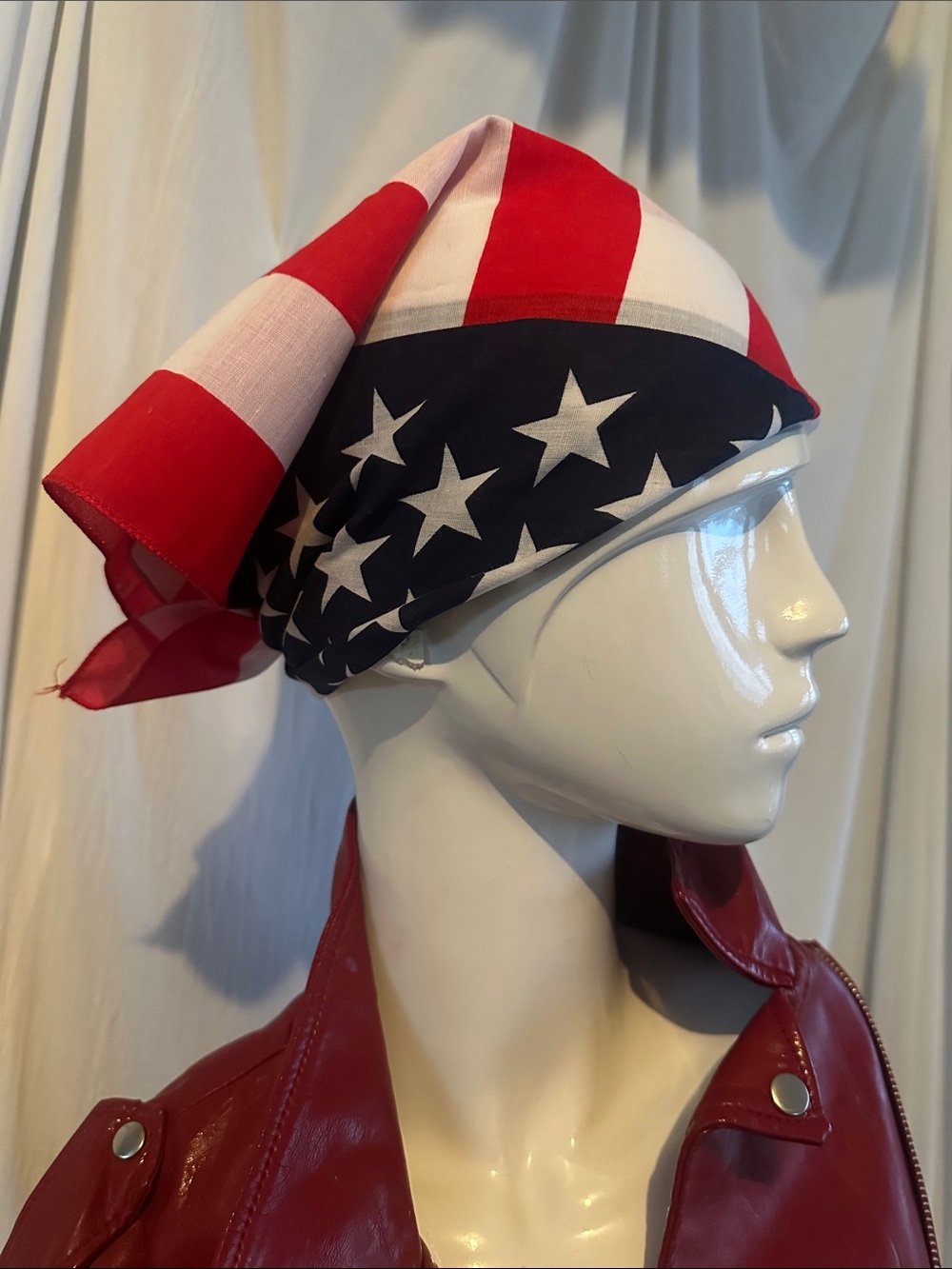 Bandana square scarf headwear neck tie 22x22” new USA Flag